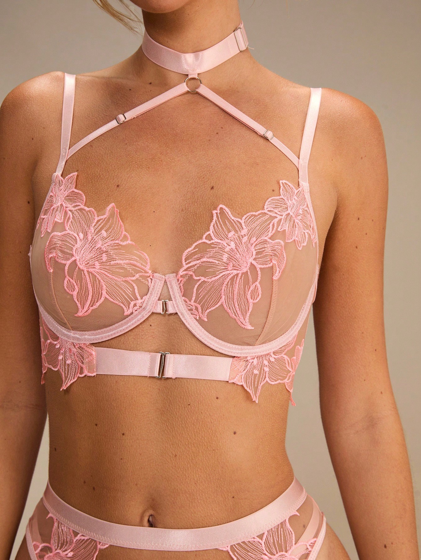 Pink Floral Lace Sheer Front-O - Garter Belt Set ulasan dan harga